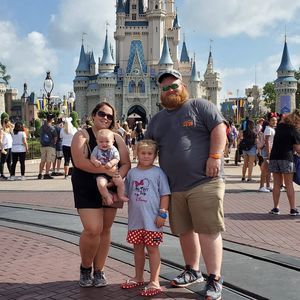 Meet your Posher, Cassandra